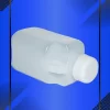 Botella 100 ml tipo garrafa color natural con tapa a la vista acostada en fondo azul